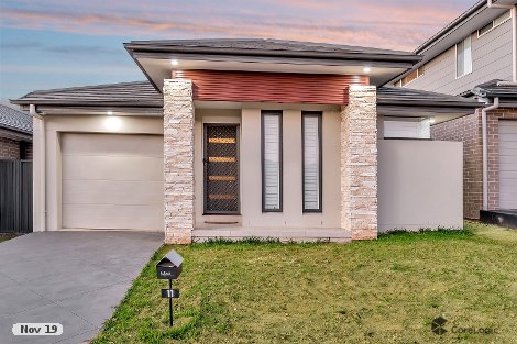 11 Fanflower Ave, Denham Court, NSW 2565