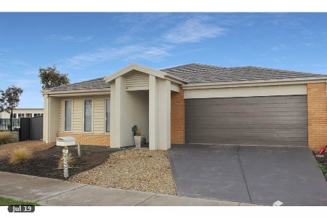 24 Kinnear Ave, Tarneit, VIC 3029