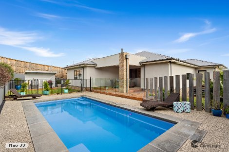 5 Avondale St, Officer, VIC 3809