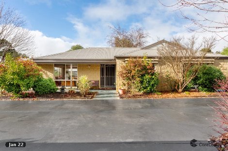 2/16 Corinella Rd, Woodend, VIC 3442