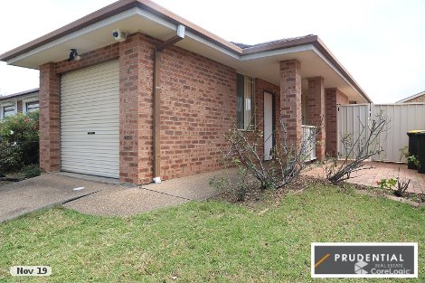 4 Gadshill Pl, Rosemeadow, NSW 2560