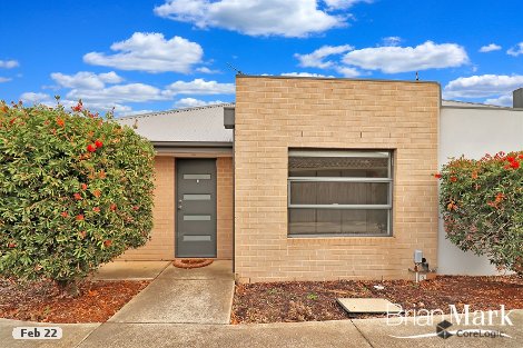 3/25 Deutgam St, Werribee, VIC 3030