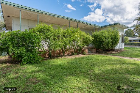 29 Curt St, Emerald, QLD 4720