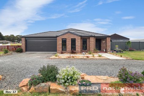 12 Woodlands Rd, Enfield, VIC 3352