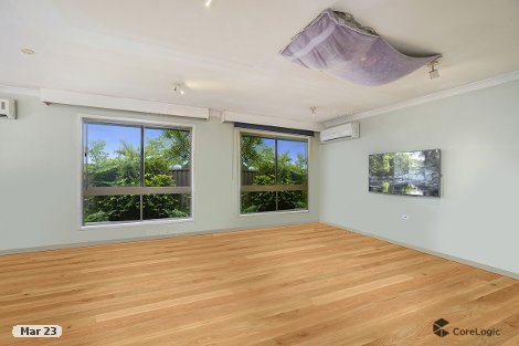 4 Dunhill Ct, Carrara, QLD 4211