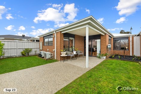 205 Mountainview Bvd, Cranbourne North, VIC 3977