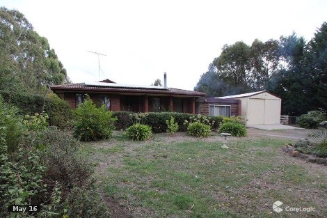 9 Urquhart St, Gordon, VIC 3345