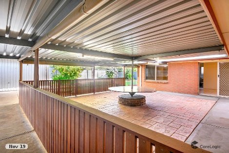 17 Trinity Rd, Morphett Vale, SA 5162