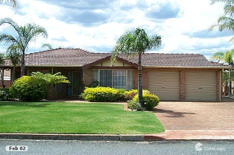 27 Deschamp Rd, Noranda, WA 6062