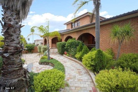 59 Allambee Cres, Beverly Hills, NSW 2209