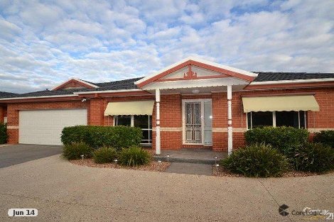 2/2 Lomond Ct, Moama, NSW 2731