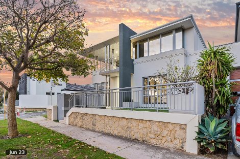 22 Orsino Bvd, North Coogee, WA 6163