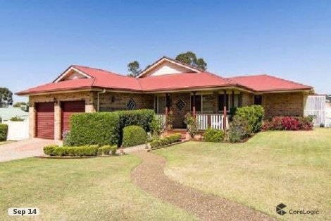 6 Schloss Ct, Westbrook, QLD 4350