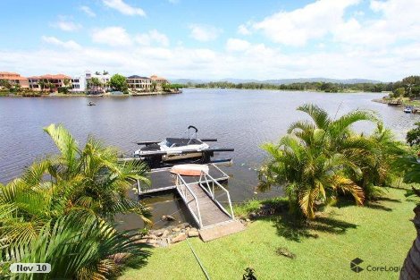 52 Montevideo Dr, Clear Island Waters, QLD 4226