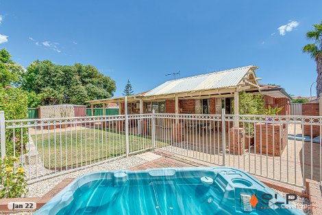 4 Kinglassie Cir, Kinross, WA 6028