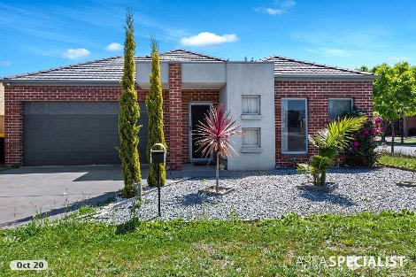 19 Studley Park Way, Caroline Springs, VIC 3023