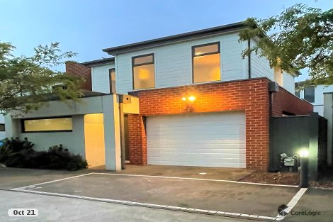 27/17 Golden Elm Way, Lyndhurst, VIC 3975