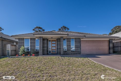 17 Holland Cct, Gillieston Heights, NSW 2321