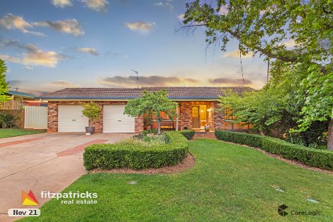 2 Ries Cres, Tolland, NSW 2650