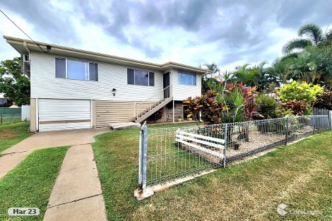 9 Snelling St, Park Avenue, QLD 4701