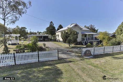 26 Mocatta St, Goombungee, QLD 4354