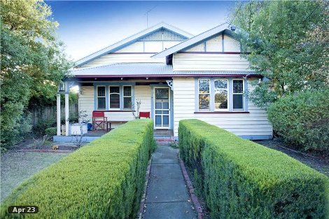 50 St Albans Rd, East Geelong, VIC 3219