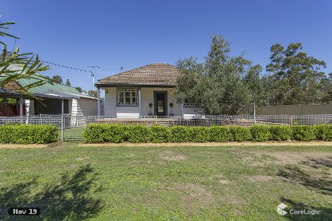 8 Bruce St, Abernethy, NSW 2325