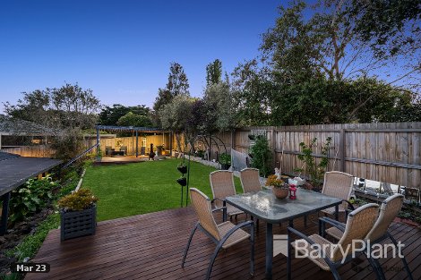 6 St Elmo Cres, Highton, VIC 3216