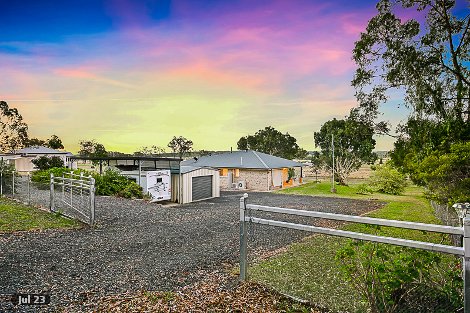 19 Golf Course Rd, Goombungee, QLD 4354