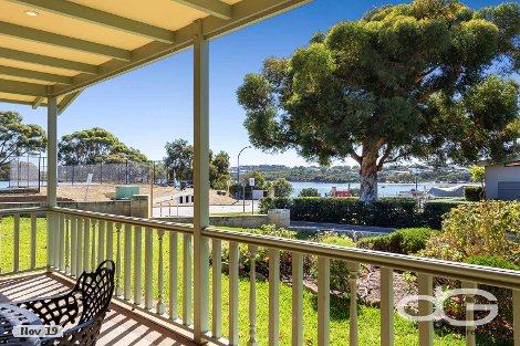 130 Petra St, Bicton, WA 6157