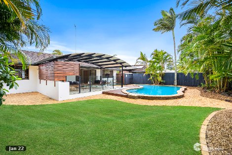 4 Rattan Ct, Elanora, QLD 4221