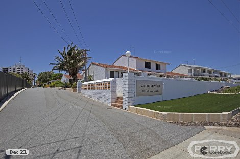 5/35b Halls Head Pde, Halls Head, WA 6210