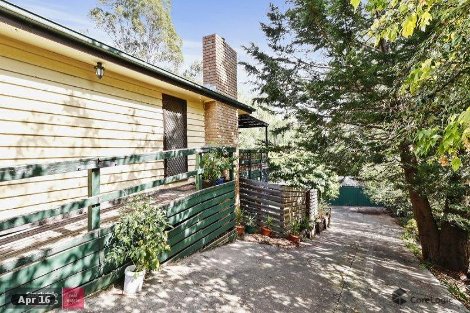 252 Warburton Hwy, Wandin North, VIC 3139