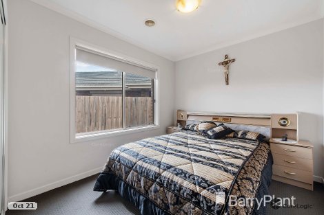 3/28 Scarborough Cres, Harkness, VIC 3337