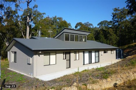 19 Cors Pde, North Batemans Bay, NSW 2536