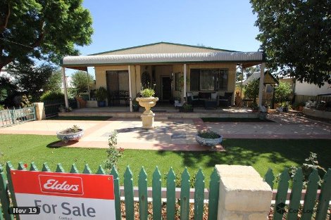 33 French Ave, Merredin, WA 6415