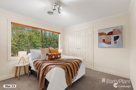 2 Latham Cl, Mill Park, VIC 3082