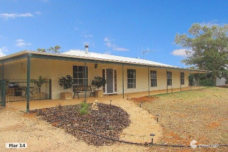 90 Hunt Rd, Barmera, SA 5345