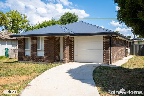 1/4 Madang St, Ashmont, NSW 2650