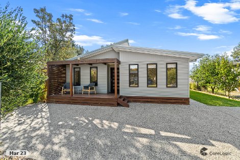 8 Macassar Cres, The Honeysuckles, VIC 3851