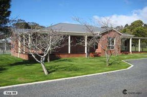 5 Urquhart St, Gordon, VIC 3345