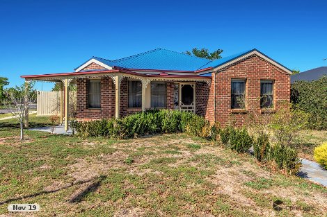 3 Stackpole Cres, Sunbury, VIC 3429