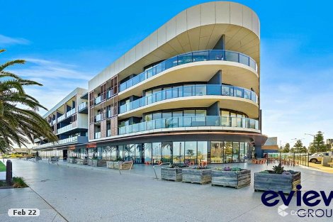 304/50 Catamaran Dr, Werribee South, VIC 3030