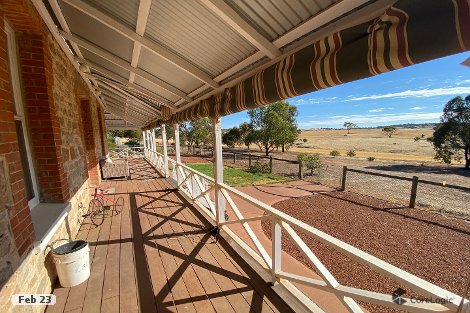 327 Qualen West Rd, Gwambygine, WA 6302