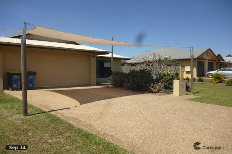 28 Woodwark Dr, Bushland Beach, QLD 4818