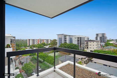 608/10 Curwen Tce, Chermside, QLD 4032