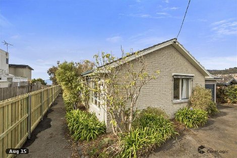 33 Wells Pde, Blackmans Bay, TAS 7052