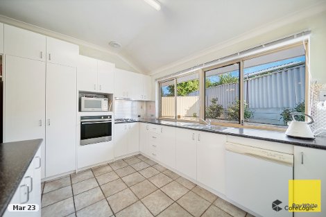 28 Stetson Ct, Marangaroo, WA 6064