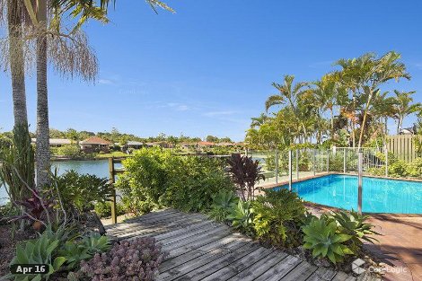 71 Cabana Bvd, Benowa, QLD 4217