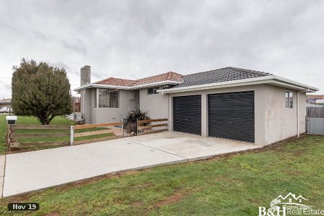 24 Winter Ave, Upper Burnie, TAS 7320